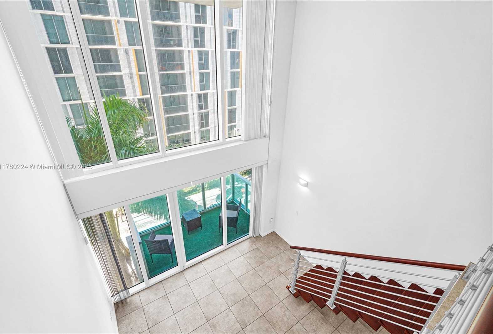 Small Image of 41 SOUTH EAST 5TH ST #406, Miami Number 34