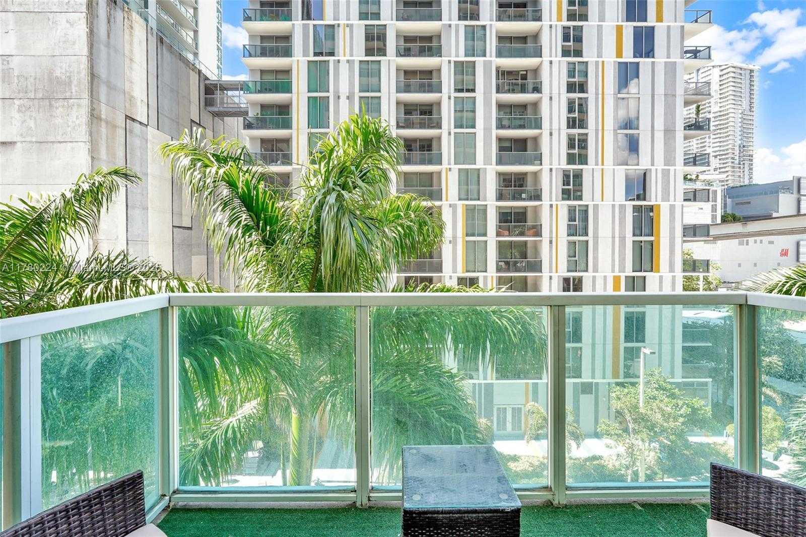 Small Image of 41 SOUTH EAST 5TH ST #406, Miami Number 45