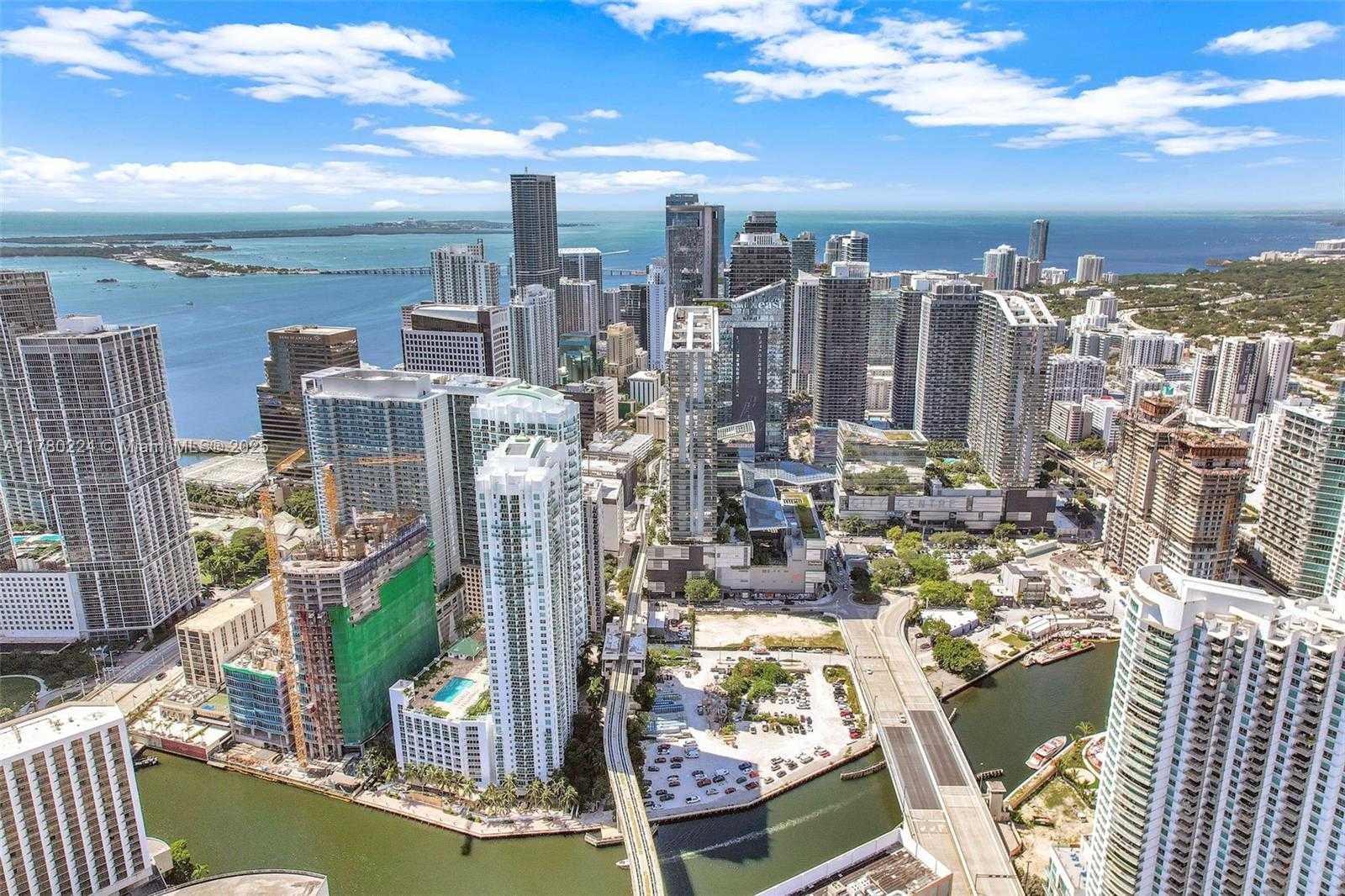 Small Image of 41 SOUTH EAST 5TH ST #406, Miami Number 46
