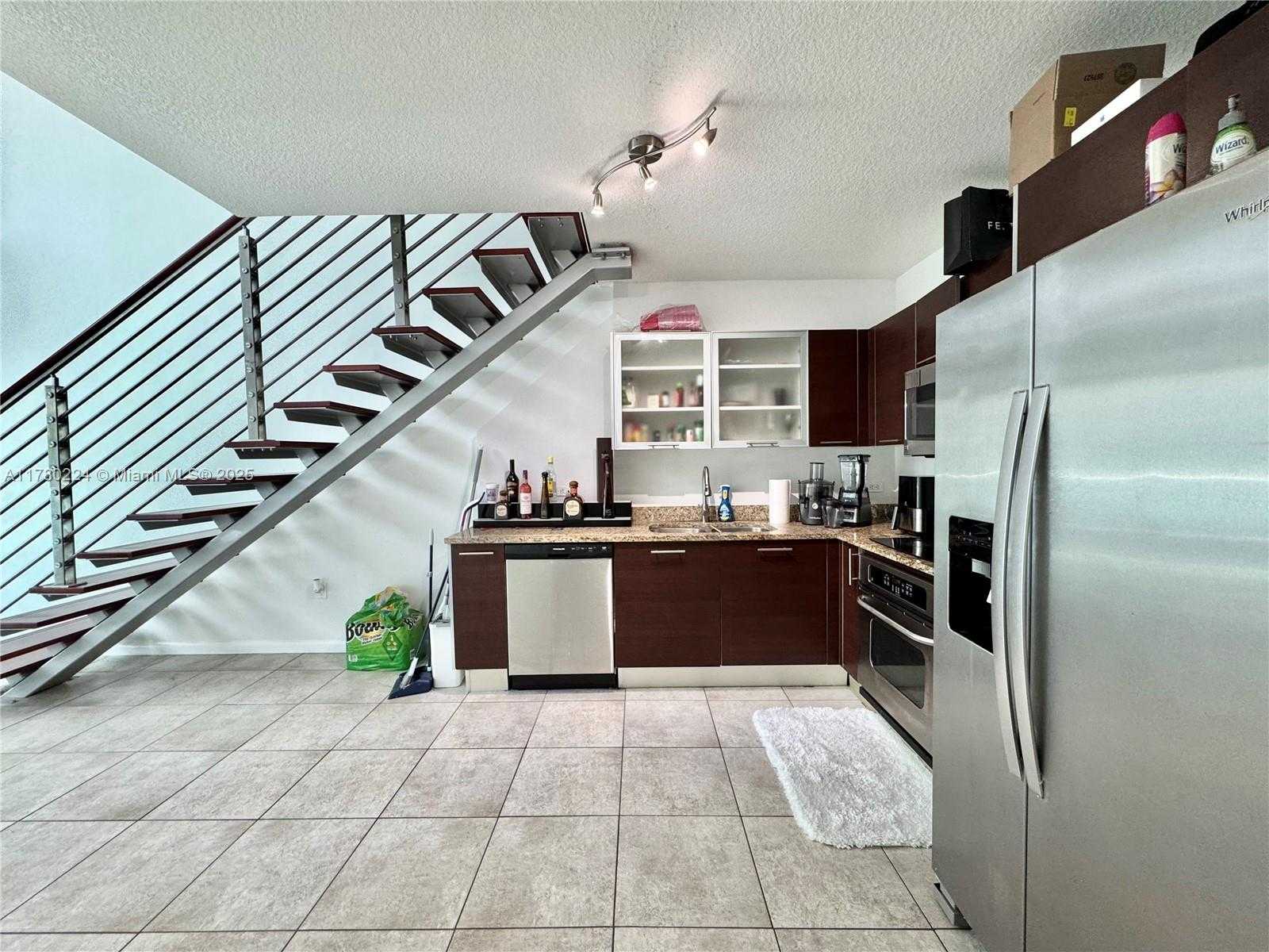 Small Image of 41 SOUTH EAST 5TH ST #406, Miami Number 5