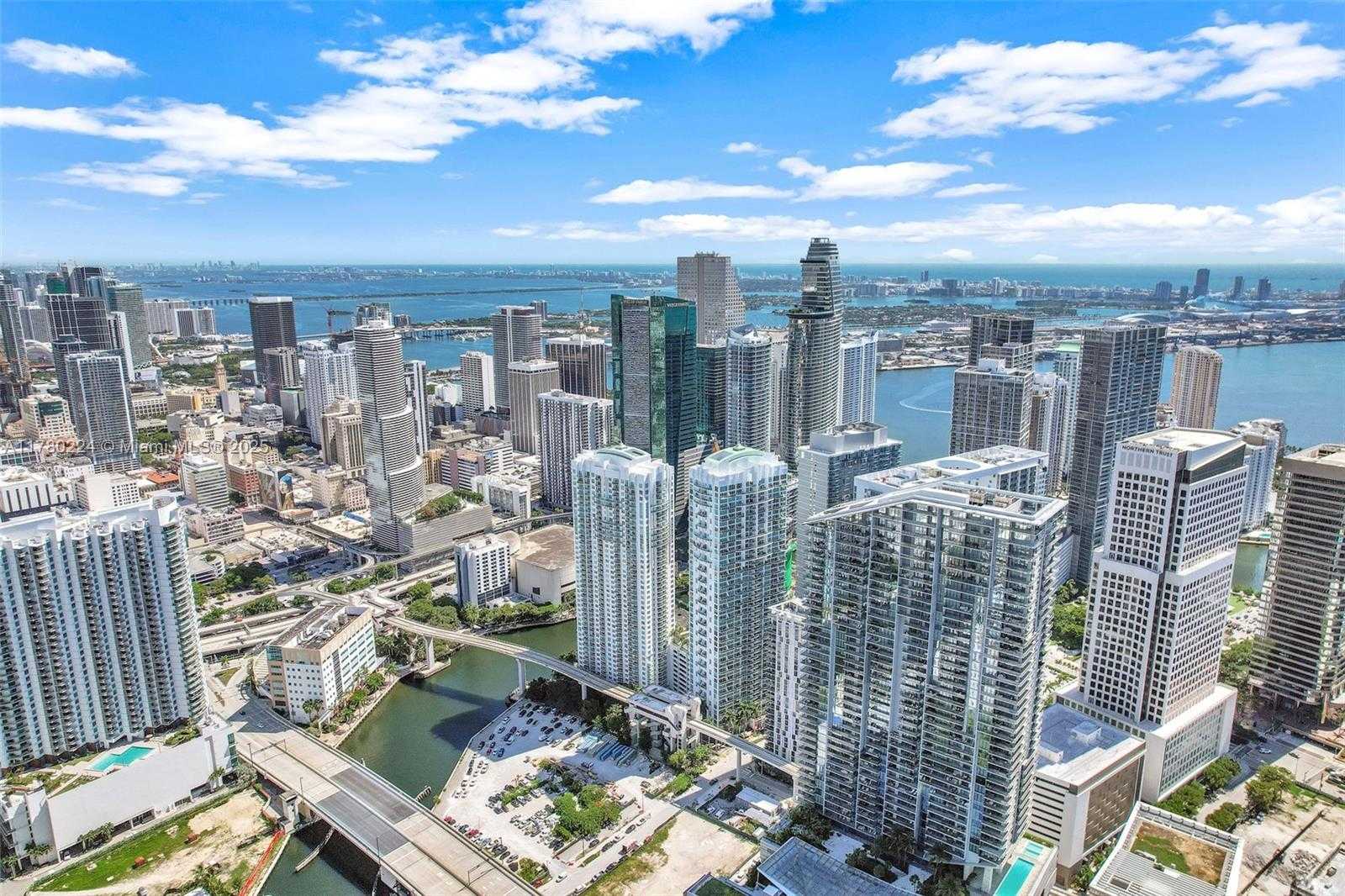 Small Image of 41 SOUTH EAST 5TH ST #406, Miami Number 51