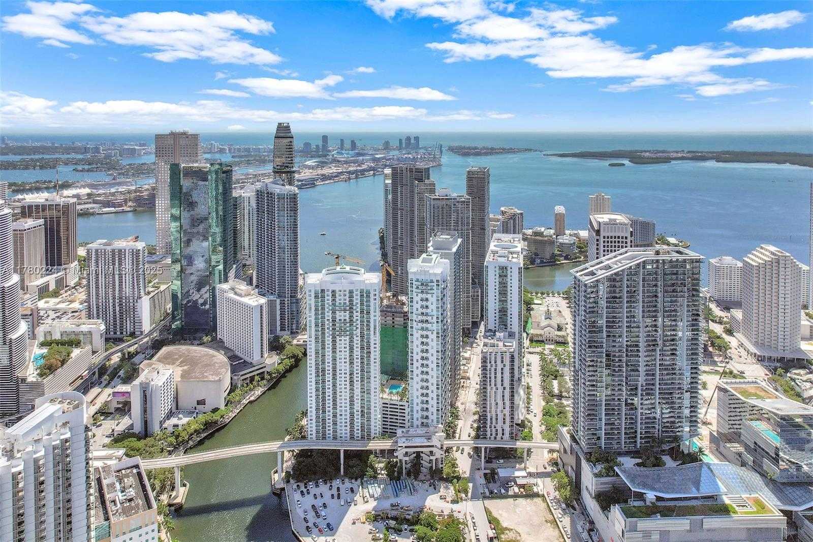 Small Image of 41 SOUTH EAST 5TH ST #406, Miami Number 53