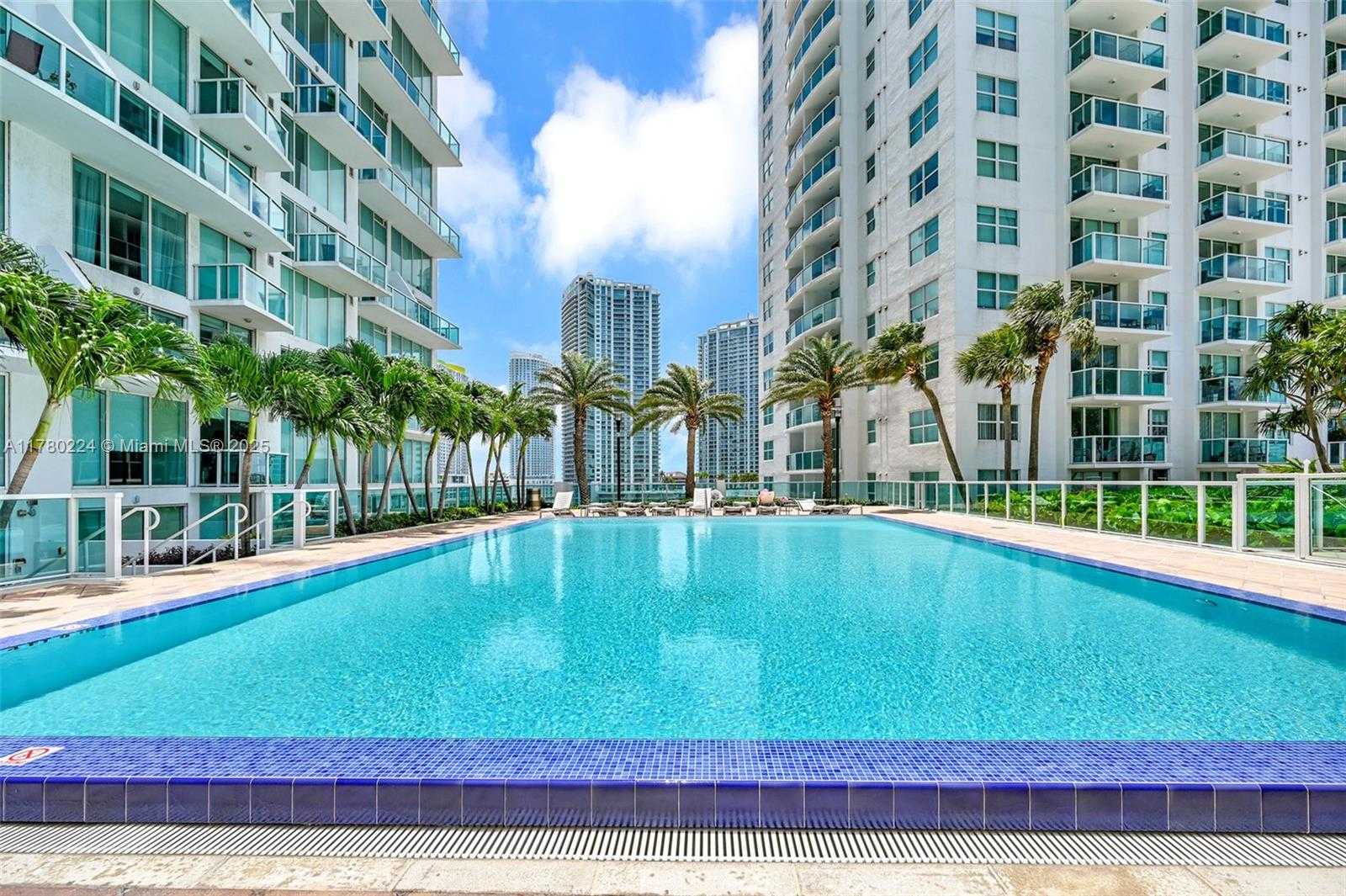 Small Image of 41 SOUTH EAST 5TH ST #406, Miami Number 62