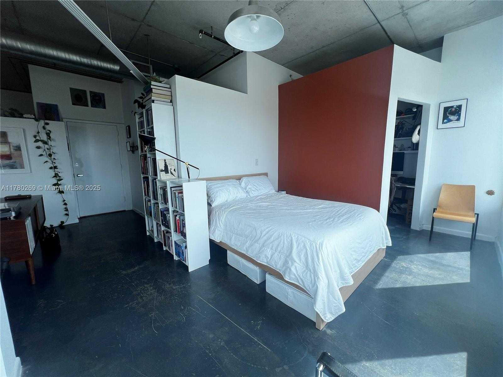 Small Image of 10 SOUTH WEST SOUTH RIVER DR #812, Miami Number 16