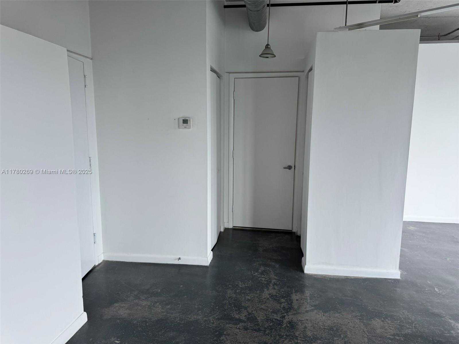 Small Image of 10 SOUTH WEST SOUTH RIVER DR #812, Miami Number 9