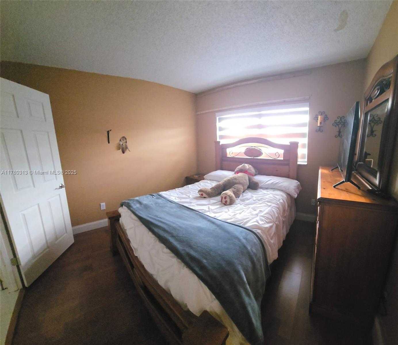 Small Image of 13958 SOUTH WEST 44TH LANE CIR #614D, Miami Number 14