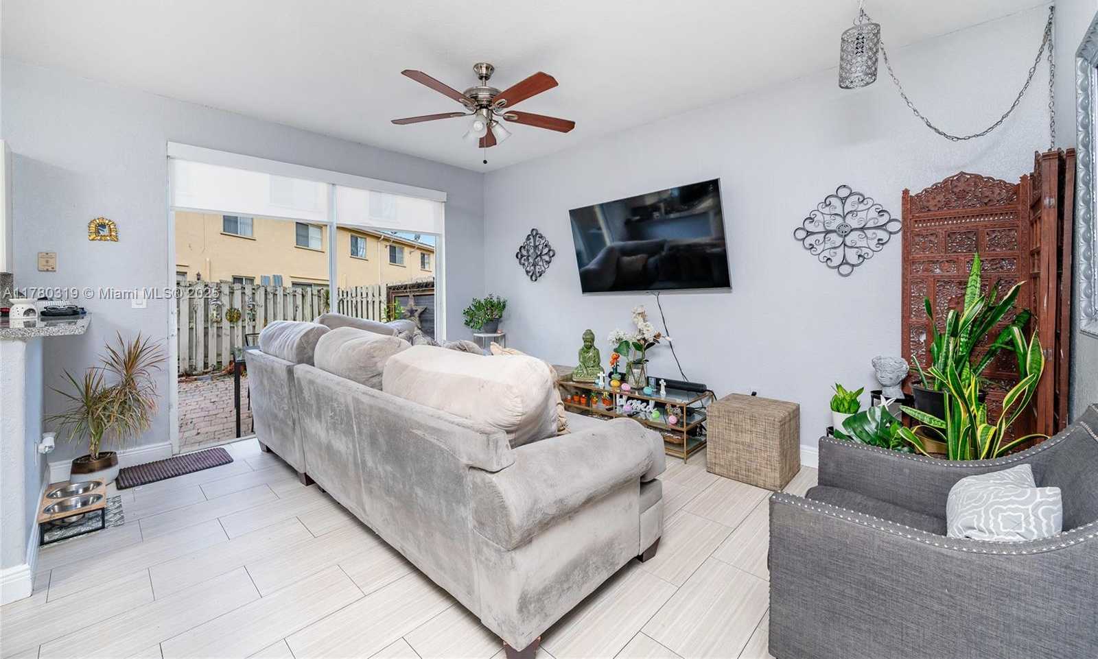 Small Image of 6940 NORTH WEST 177TH ST #103, Hialeah Number 4
