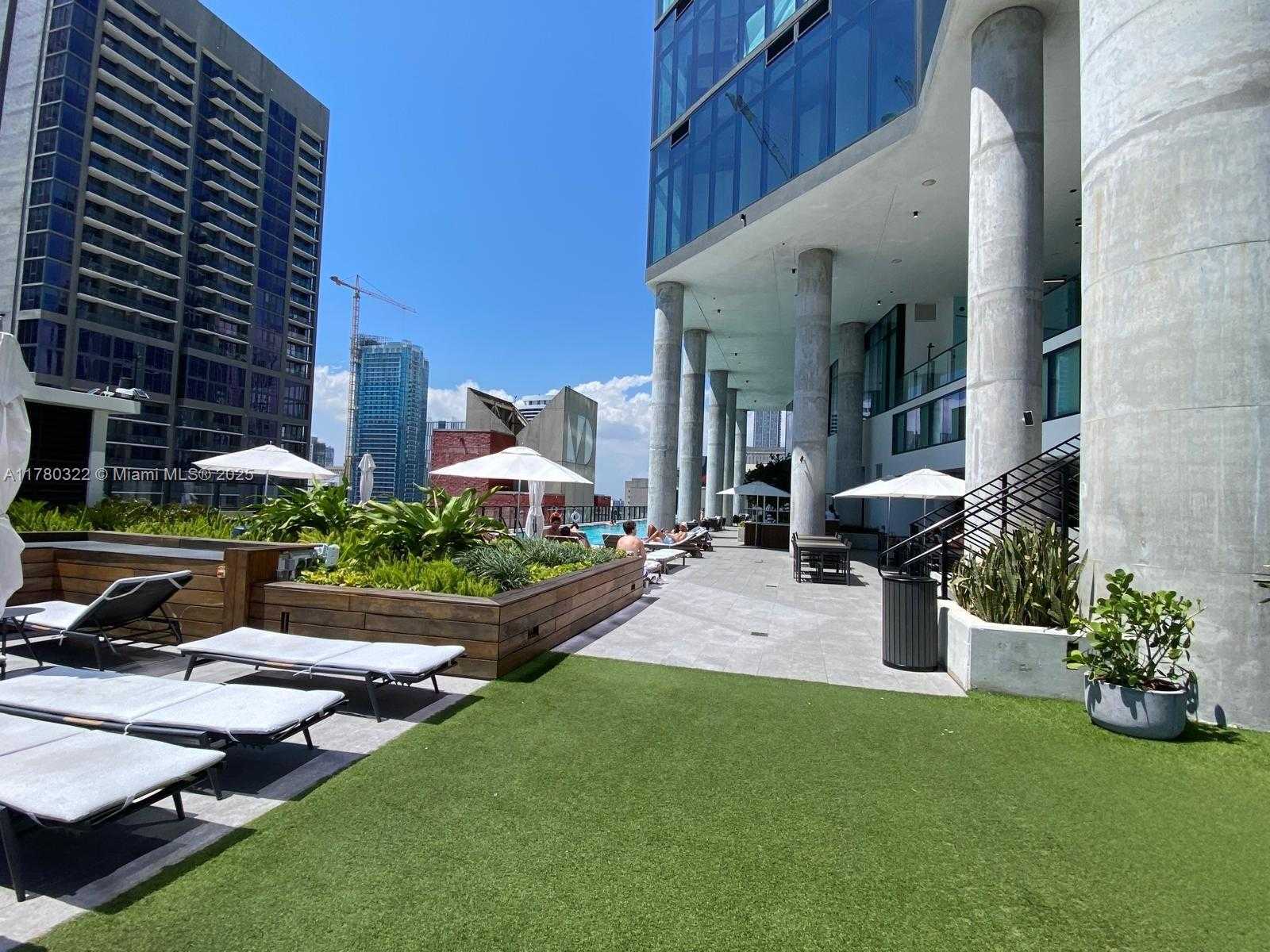 Small Image of 398 NORTH EAST 5TH ST #2910, Miami Number 17