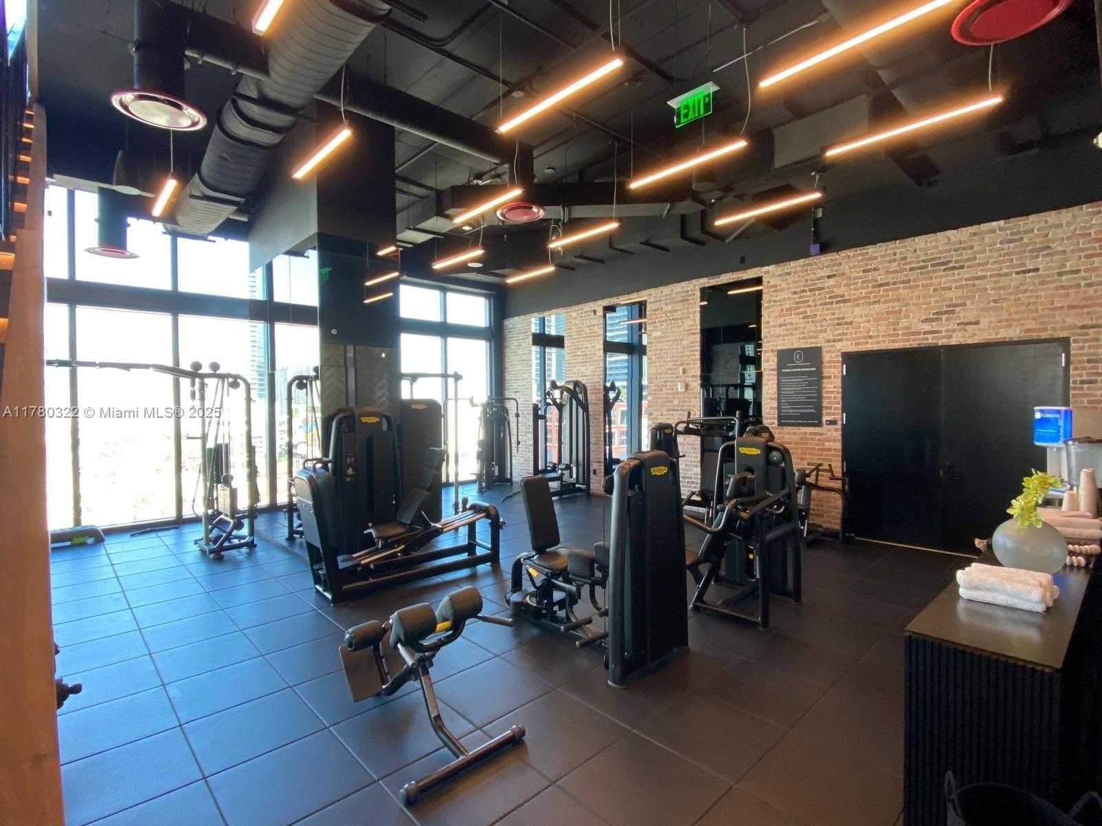 Small Image of 398 NORTH EAST 5TH ST #2910, Miami Number 20