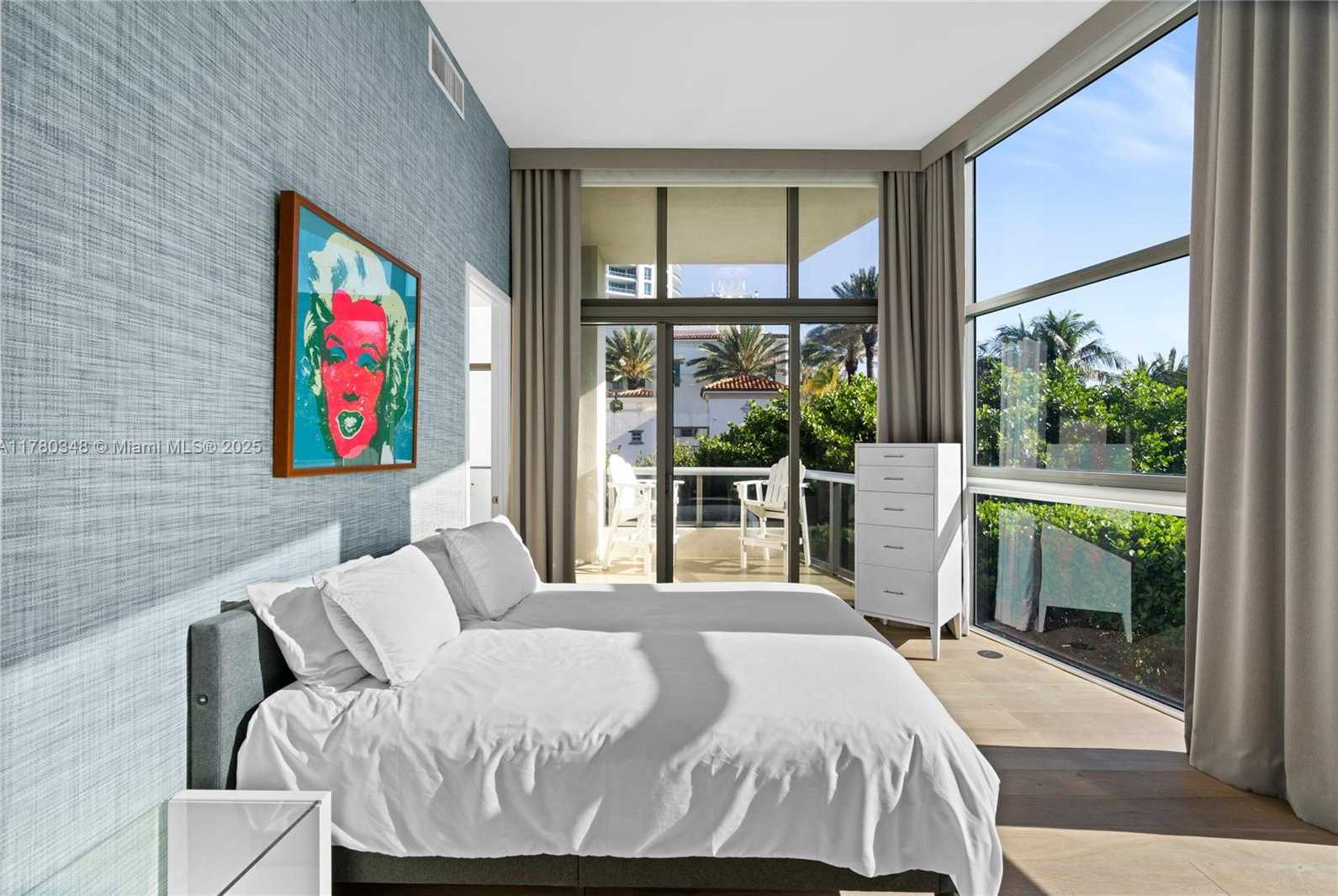 Small Image of 5875 COLLINS AVE #201, Miami Beach Number 14