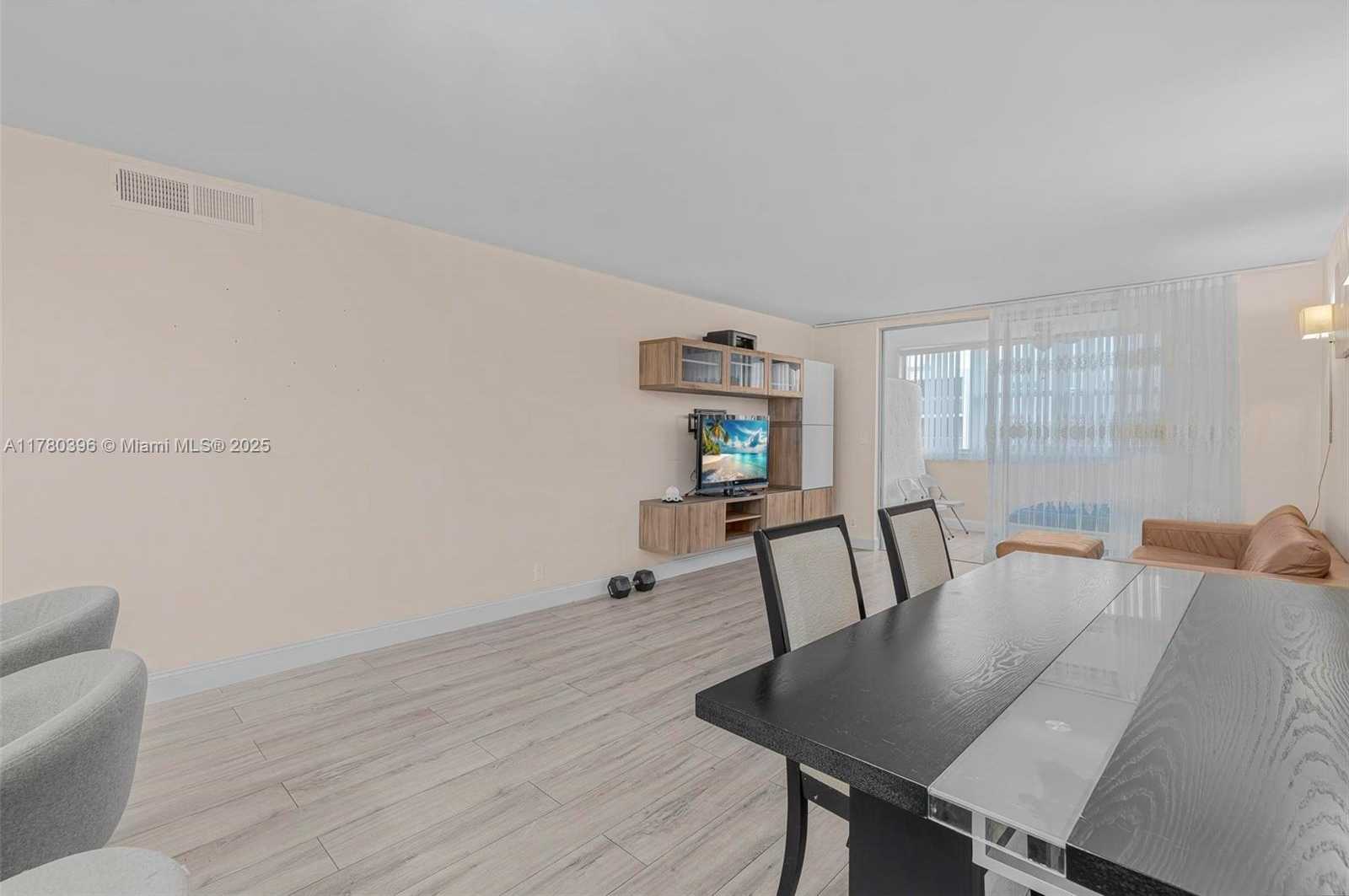 Small Image of 609 NORTH EAST 14TH AVE #603, Hallandale Beach Number 12