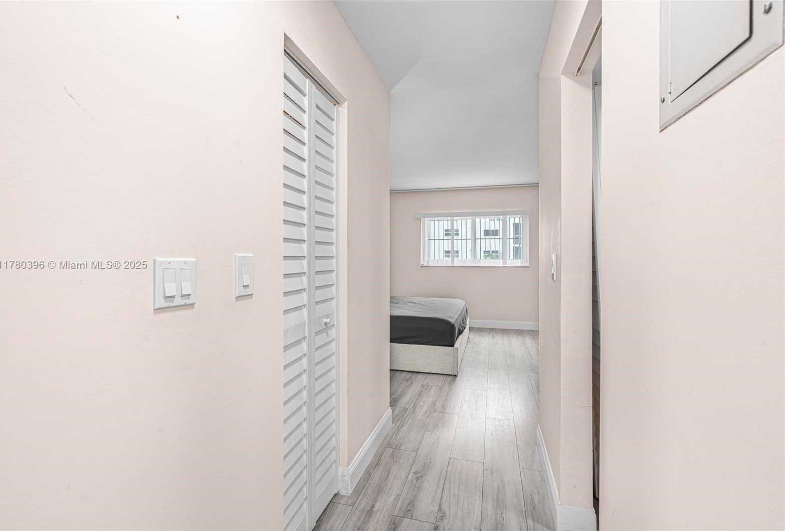 Small Image of 609 NORTH EAST 14TH AVE #603, Hallandale Beach Number 18