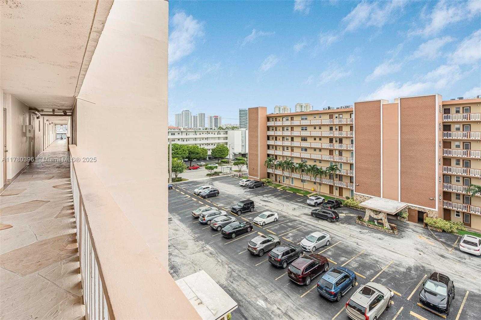 Small Image of 609 NORTH EAST 14TH AVE #603, Hallandale Beach Number 3