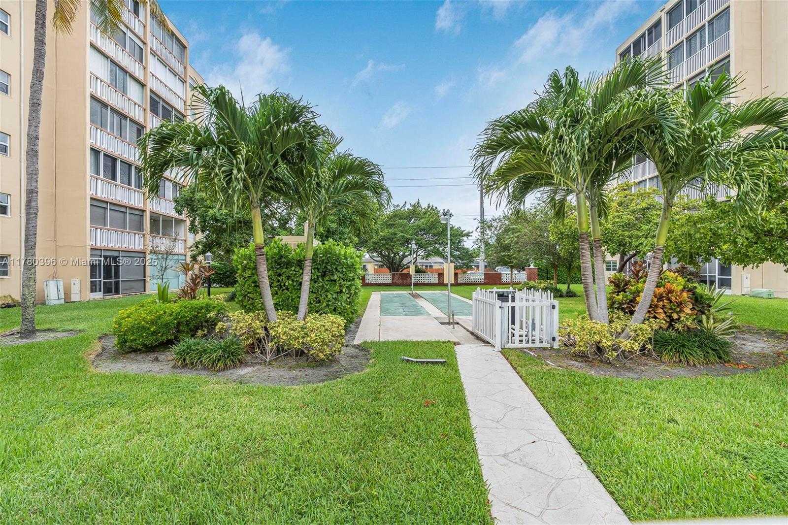 Small Image of 609 NORTH EAST 14TH AVE #603, Hallandale Beach Number 30