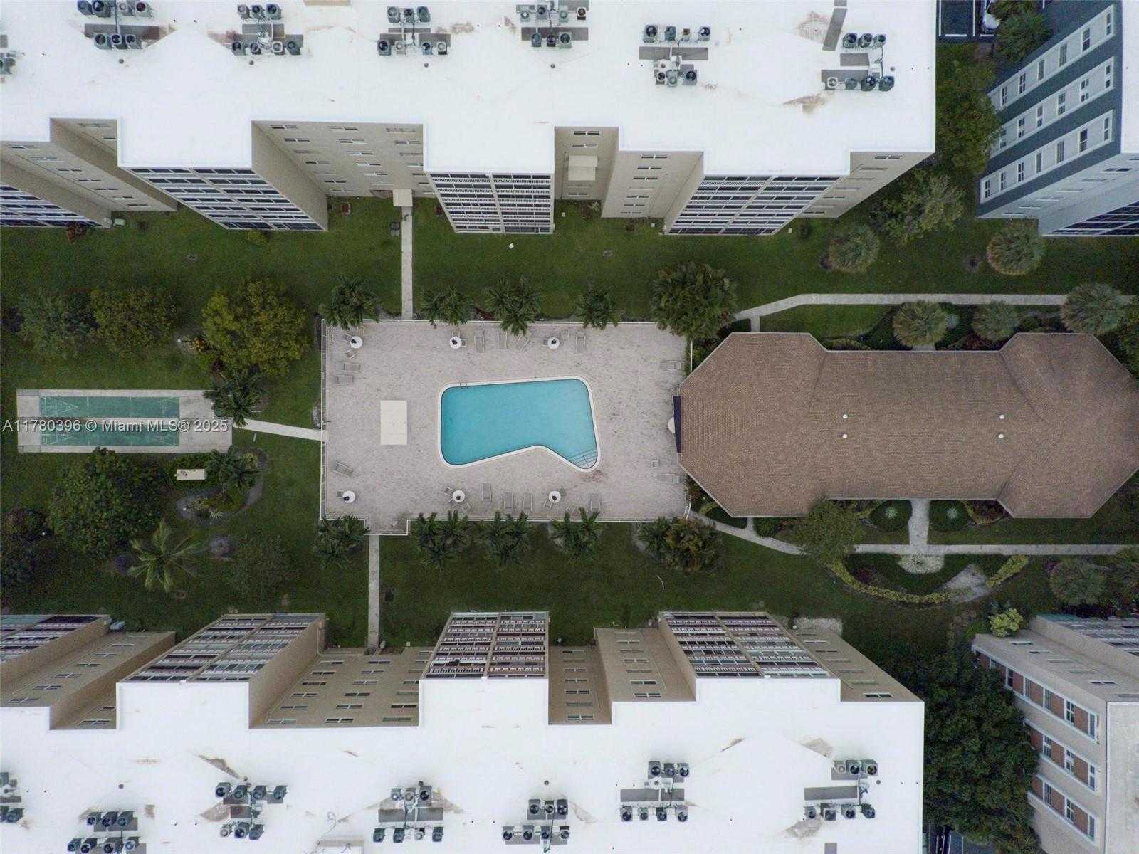 Small Image of 609 NORTH EAST 14TH AVE #603, Hallandale Beach Number 41