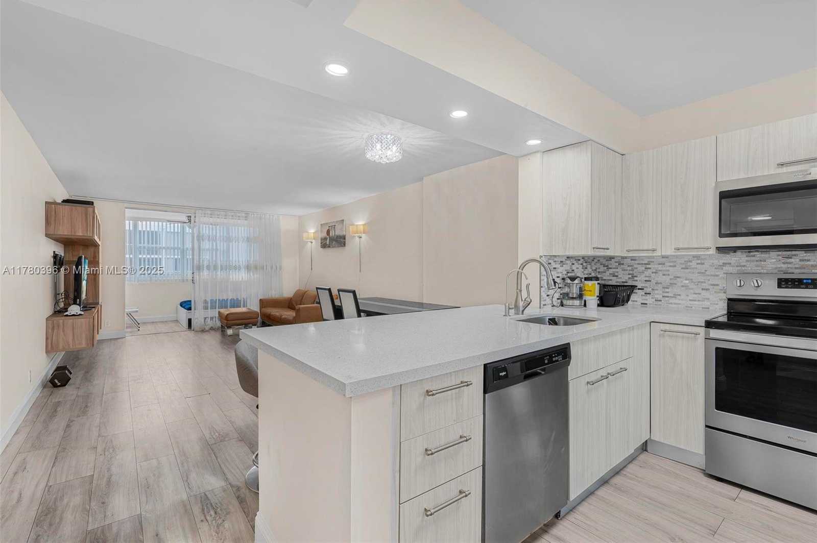 Small Image of 609 NORTH EAST 14TH AVE #603, Hallandale Beach Number 6