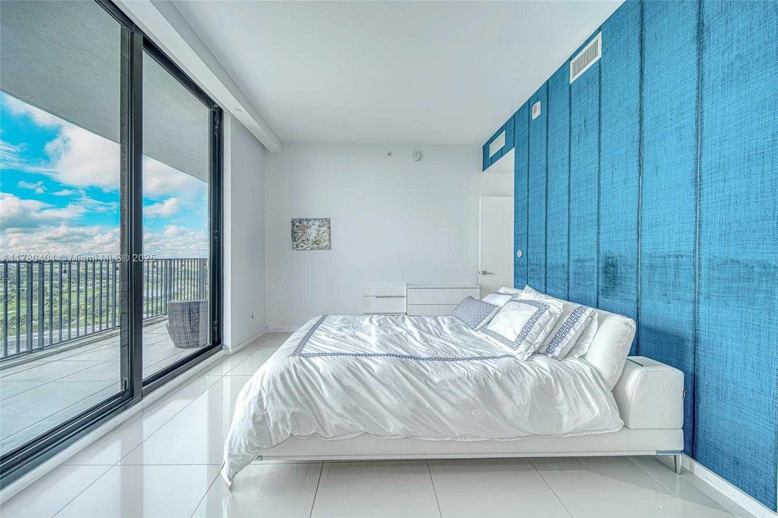 Small Image of 5252 NORTH WEST 85TH AVE #PH2002, Doral Number 12