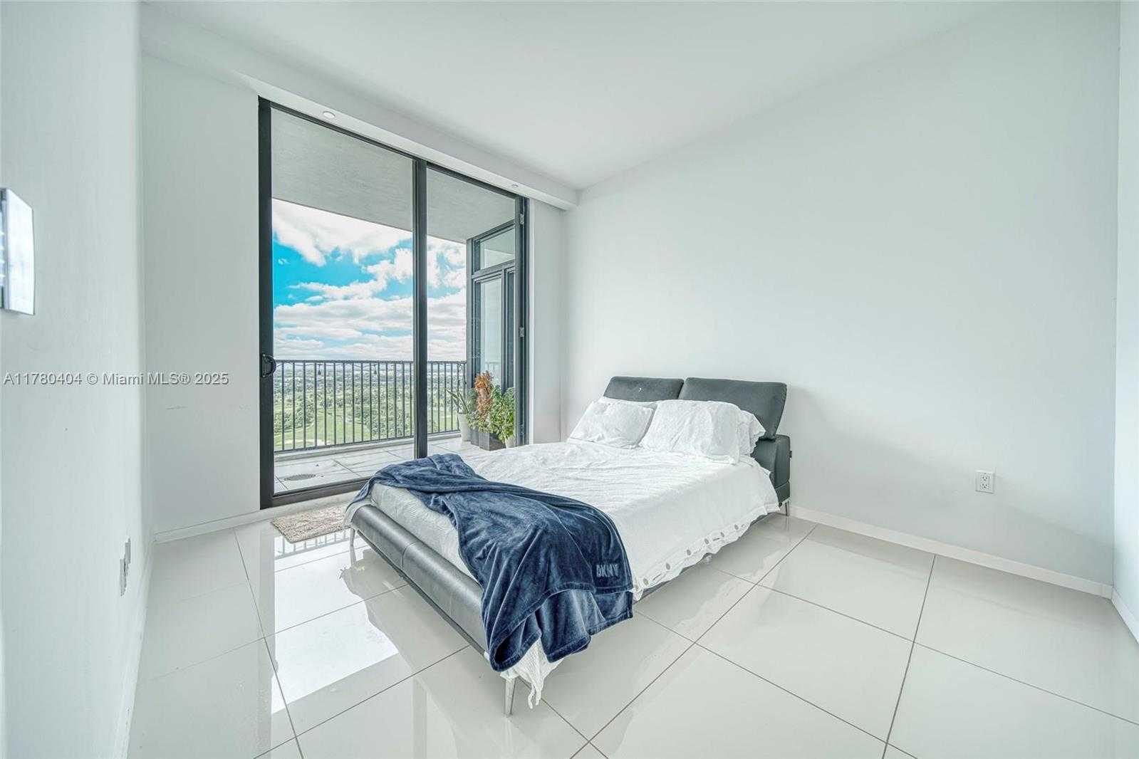 Small Image of 5252 NORTH WEST 85TH AVE #PH2002, Doral Number 16