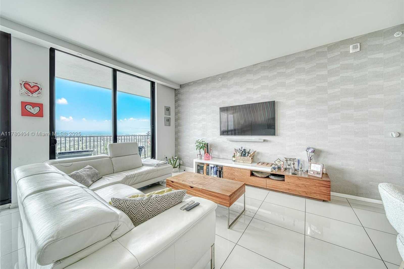 Small Image of 5252 NORTH WEST 85TH AVE #PH2002, Doral Number 7