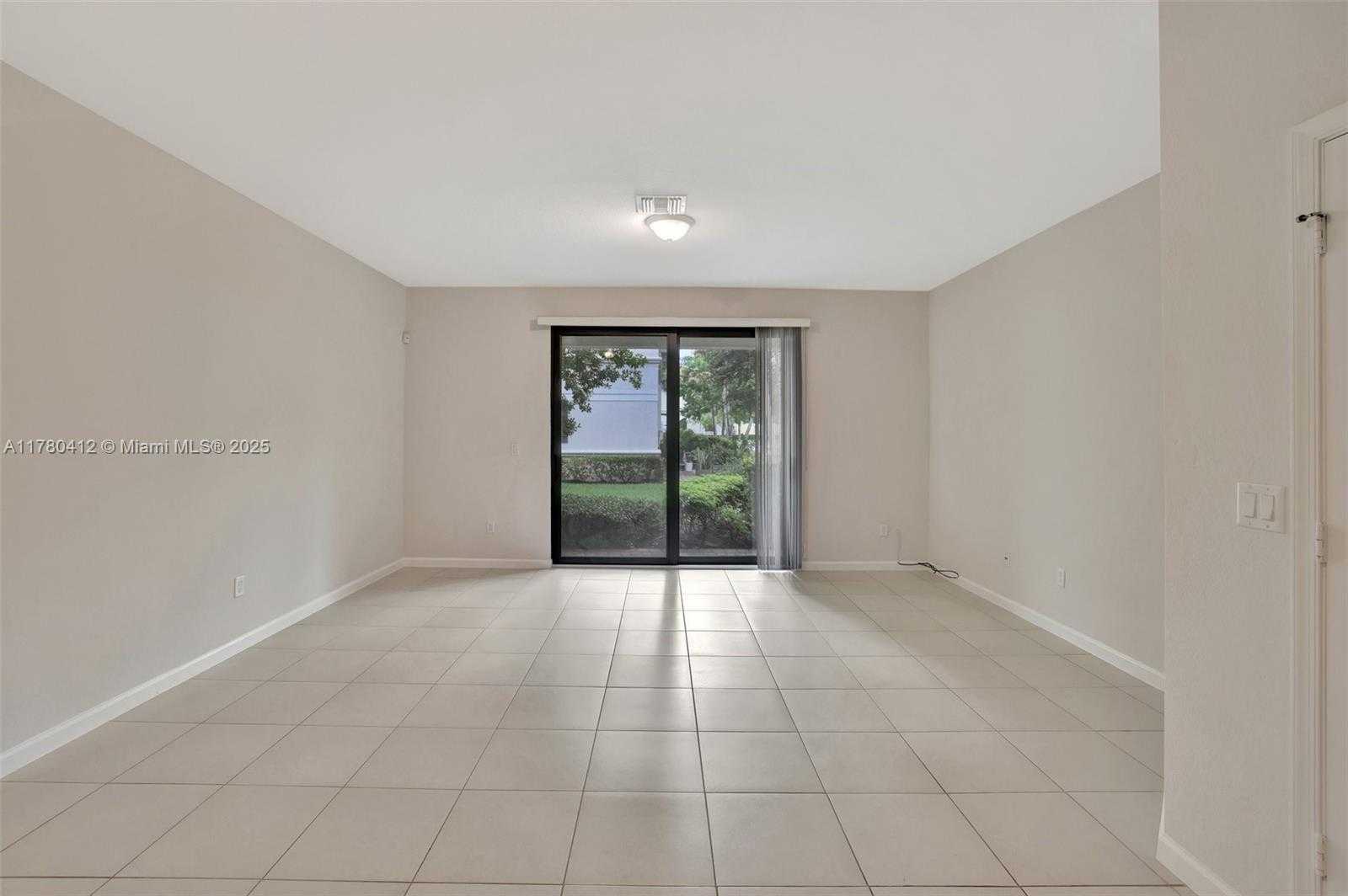 Small Image of 4208 NORTH DIXIE HWY #23, Oakland Park Number 10