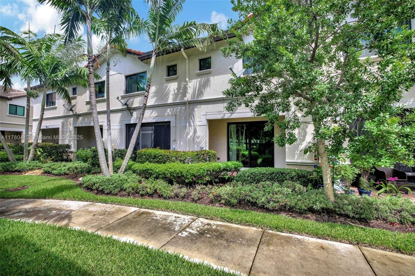 Small Image of 4208 NORTH DIXIE HWY #23, Oakland Park Number 45