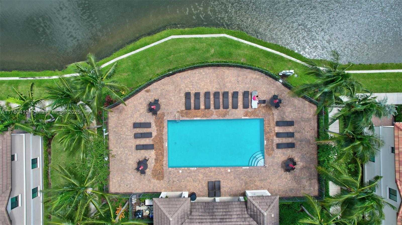 Small Image of 4208 NORTH DIXIE HWY #23, Oakland Park Number 50