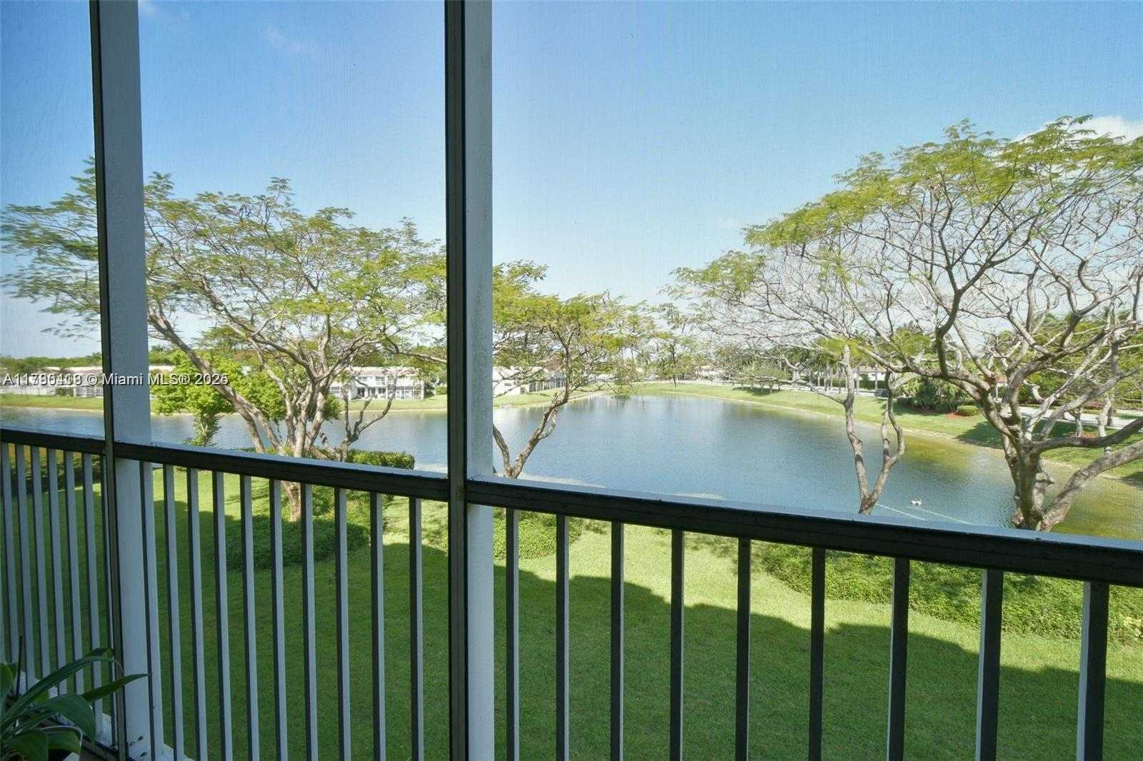 Small Image of 10770 NORTH WEST 66TH ST #203, Doral Number 35