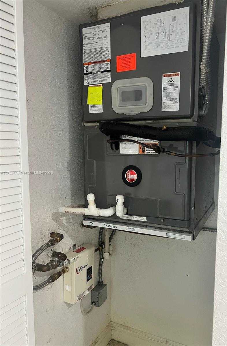 Small Image of 10770 NORTH WEST 66TH ST #203, Doral Number 37