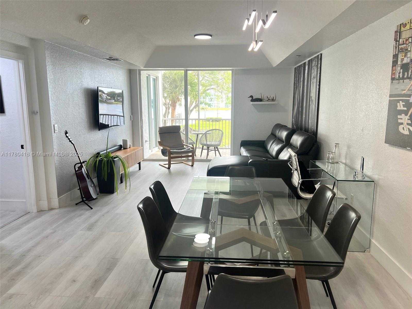 Small Image of 10770 NORTH WEST 66TH ST #203, Doral Number 7