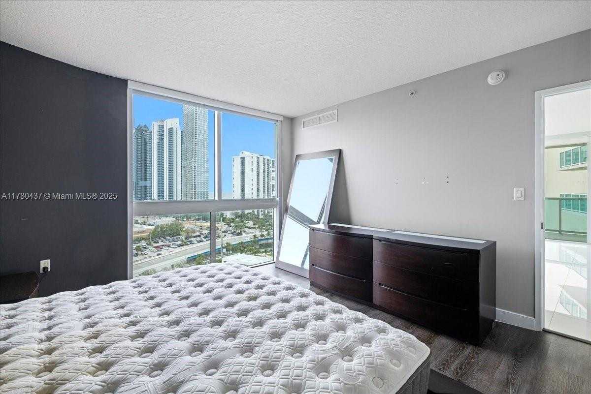 Small Image of 200 SUNNY ISLE BL #2-1202, Sunny Isles Beach Number 12