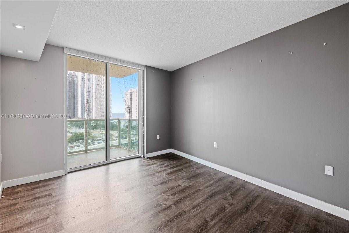 Small Image of 200 SUNNY ISLE BL #2-1202, Sunny Isles Beach Number 18