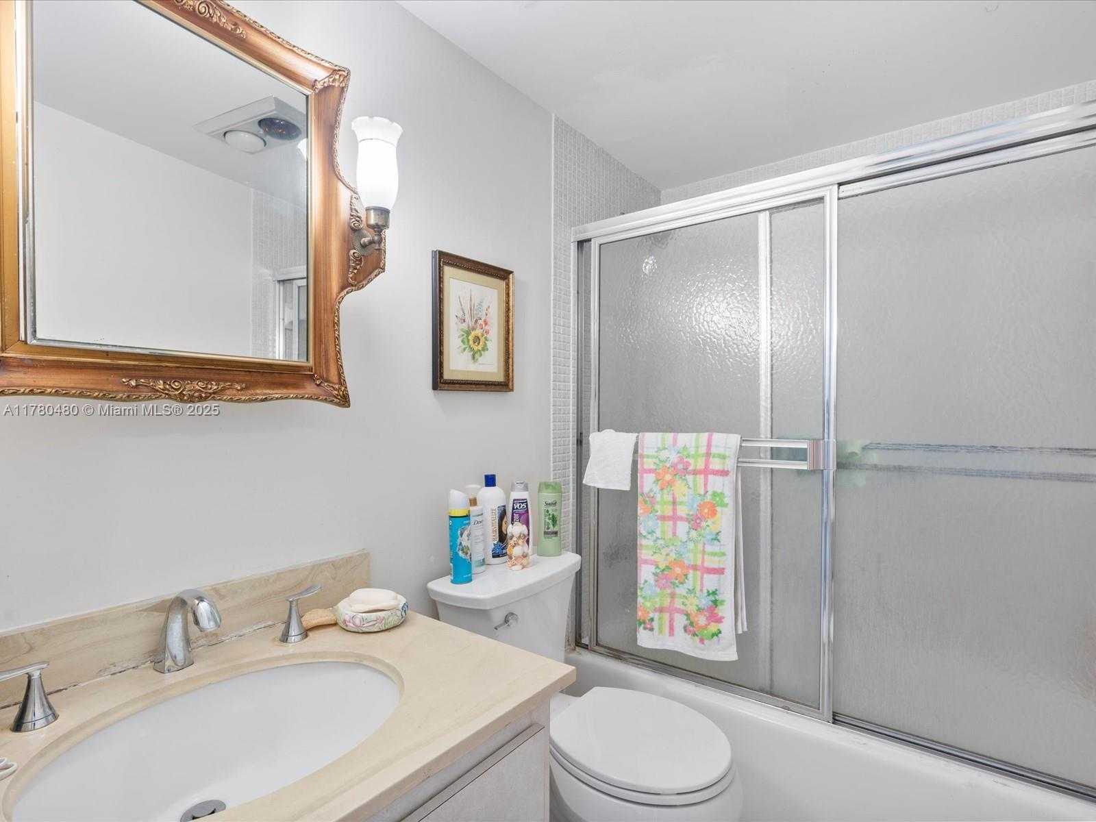 Small Image of 1985 SOUTH OCEAN DR #7B, Hallandale Beach Number 16