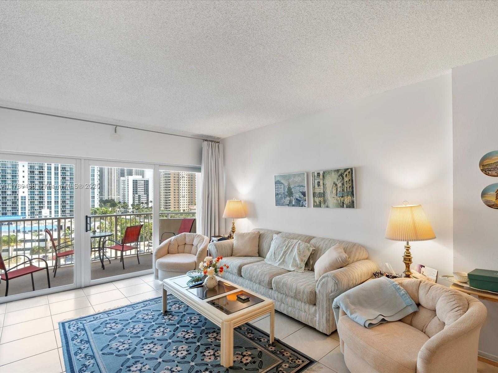 Small Image of 1985 SOUTH OCEAN DR #7B, Hallandale Beach Number 4