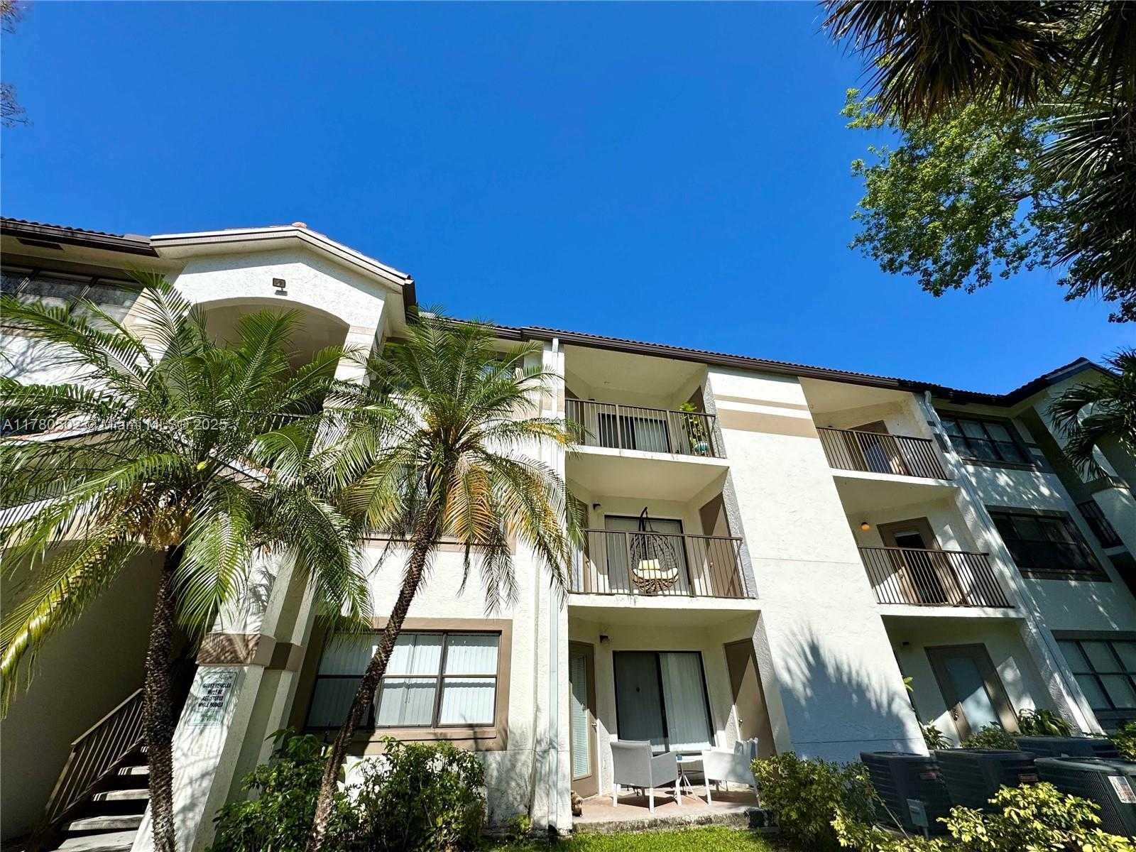 Small Image of 550 SOUTH PARK RD #36-8, Hollywood Number 18
