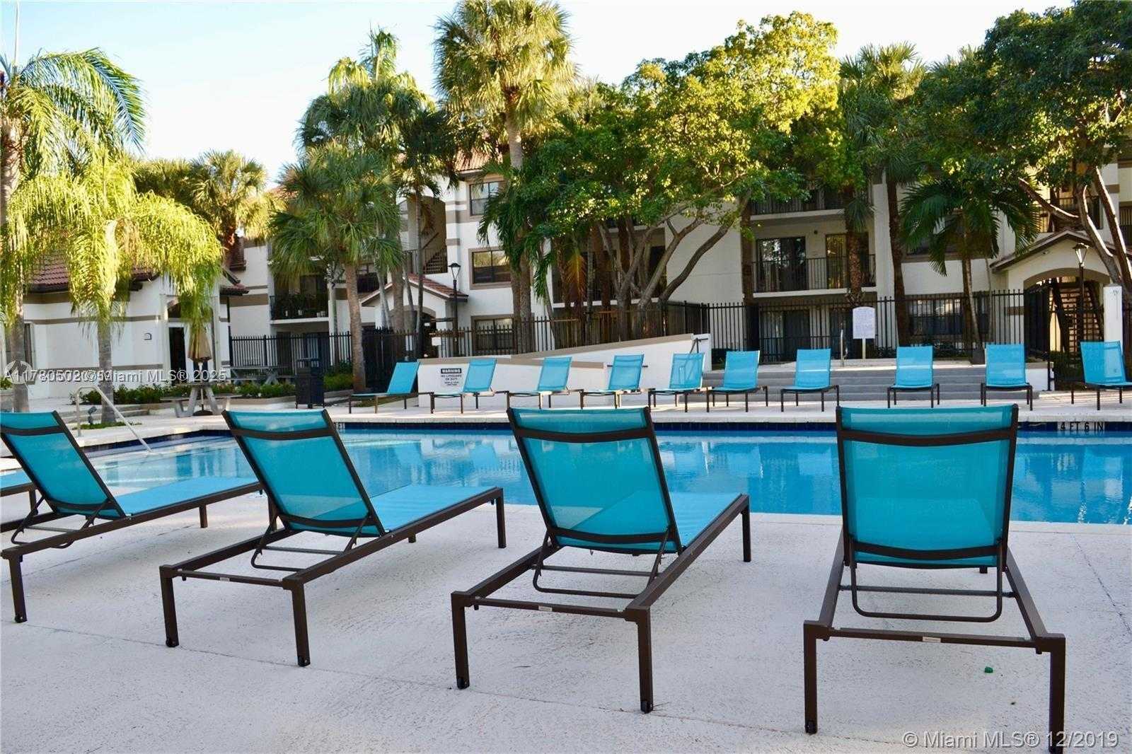 Small Image of 550 SOUTH PARK RD #36-8, Hollywood Number 26