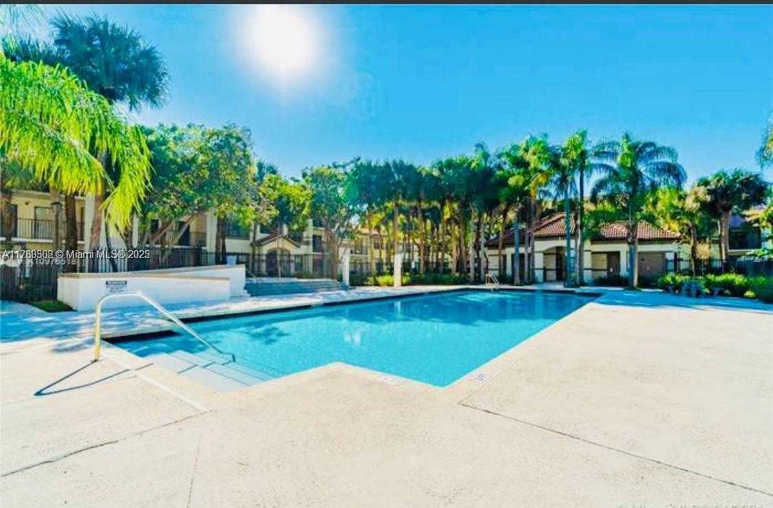Small Image of 550 SOUTH PARK RD #36-8, Hollywood Number 27