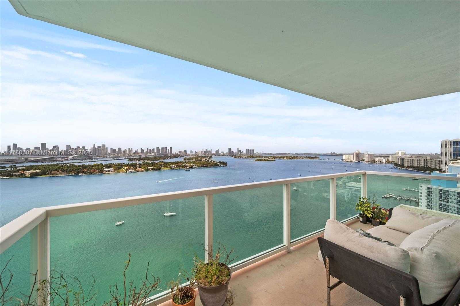 Small Image of 650 WEST AVE #2511, Miami Beach Number 13