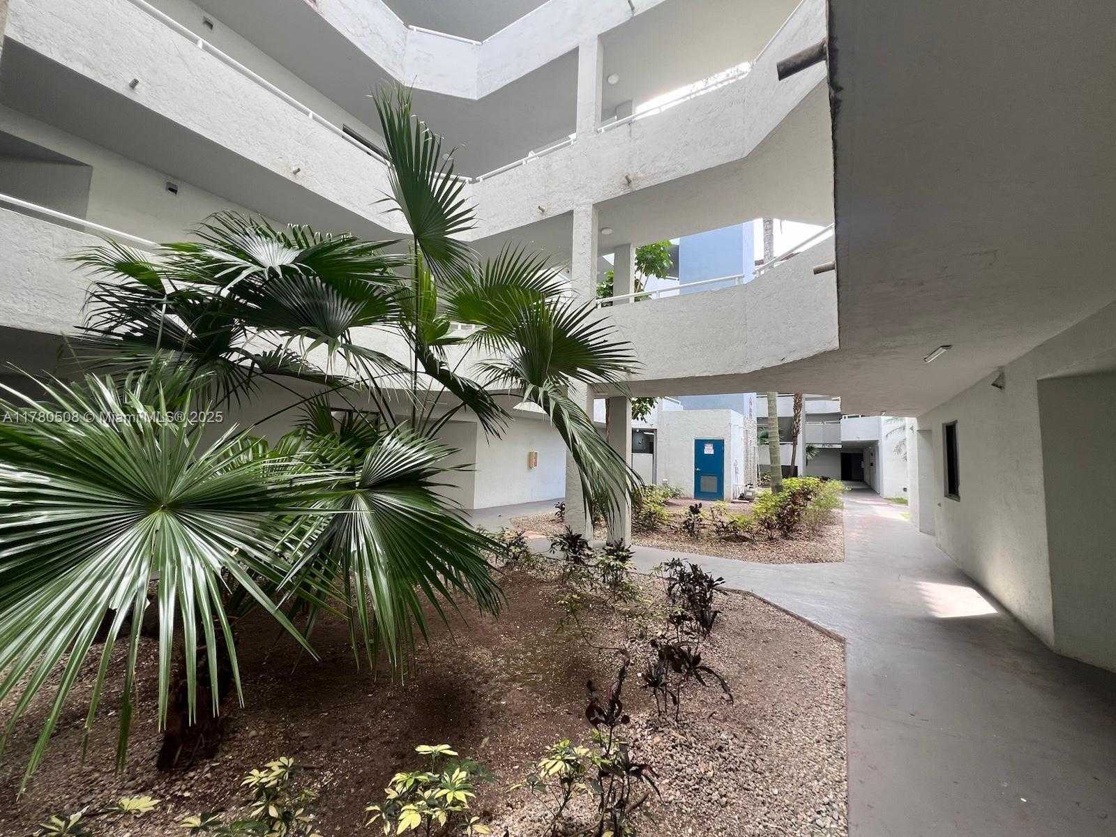 Small Image of 8205 SOUTH WEST 152ND AVE #F-206, Miami Number 25