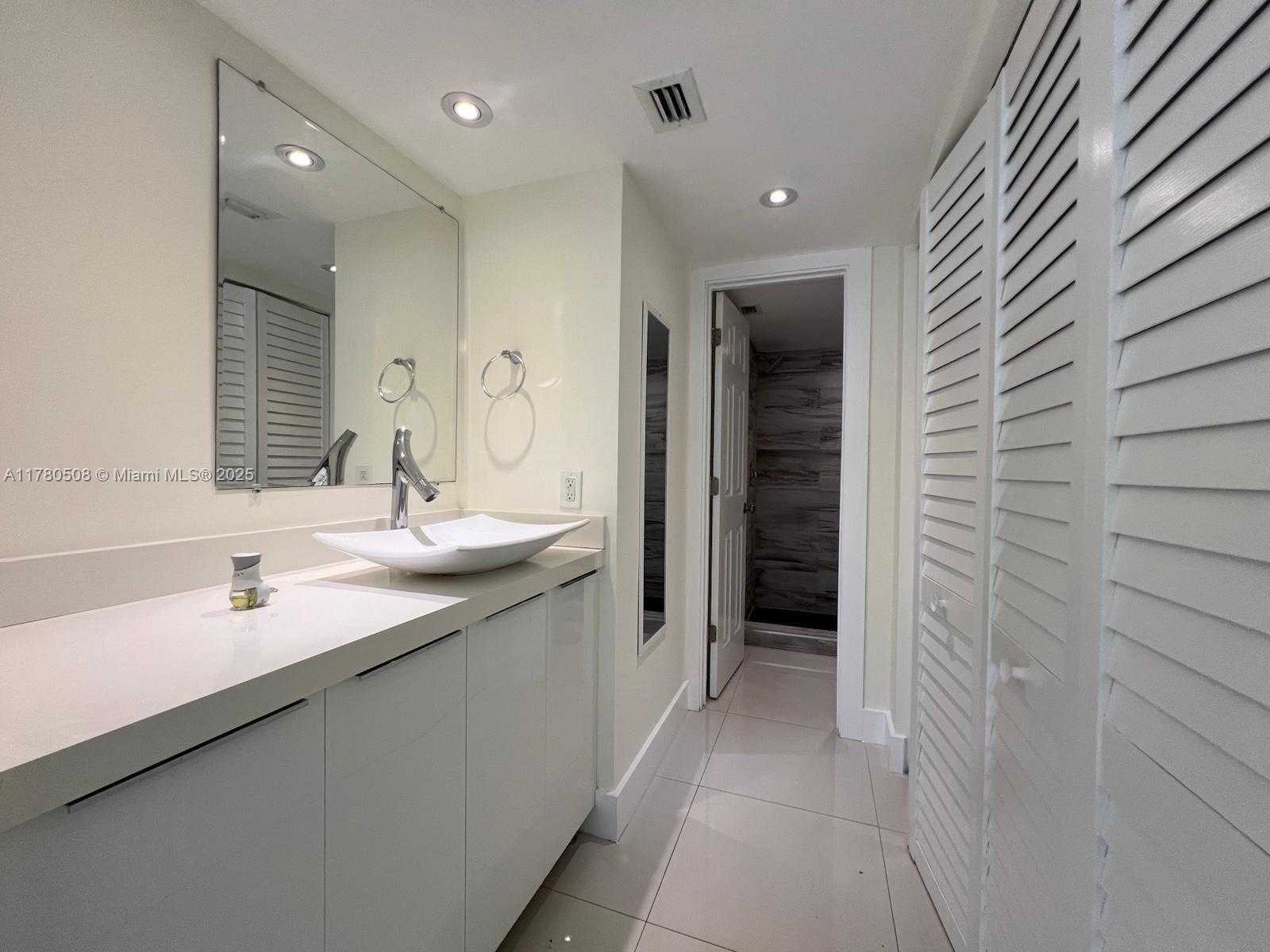 Small Image of 8205 SOUTH WEST 152ND AVE #F-206, Miami Number 3