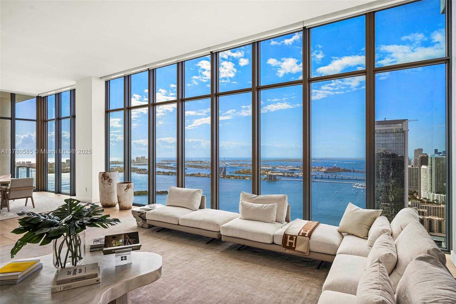 Small Image of 2900 NORTH EAST 7TH AVE #5102, Miami Number 2