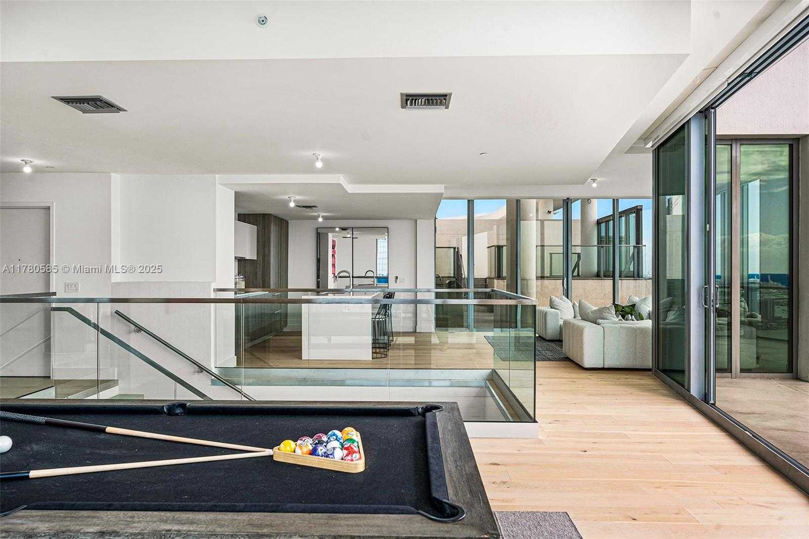 Small Image of 2900 NORTH EAST 7TH AVE #5102, Miami Number 23