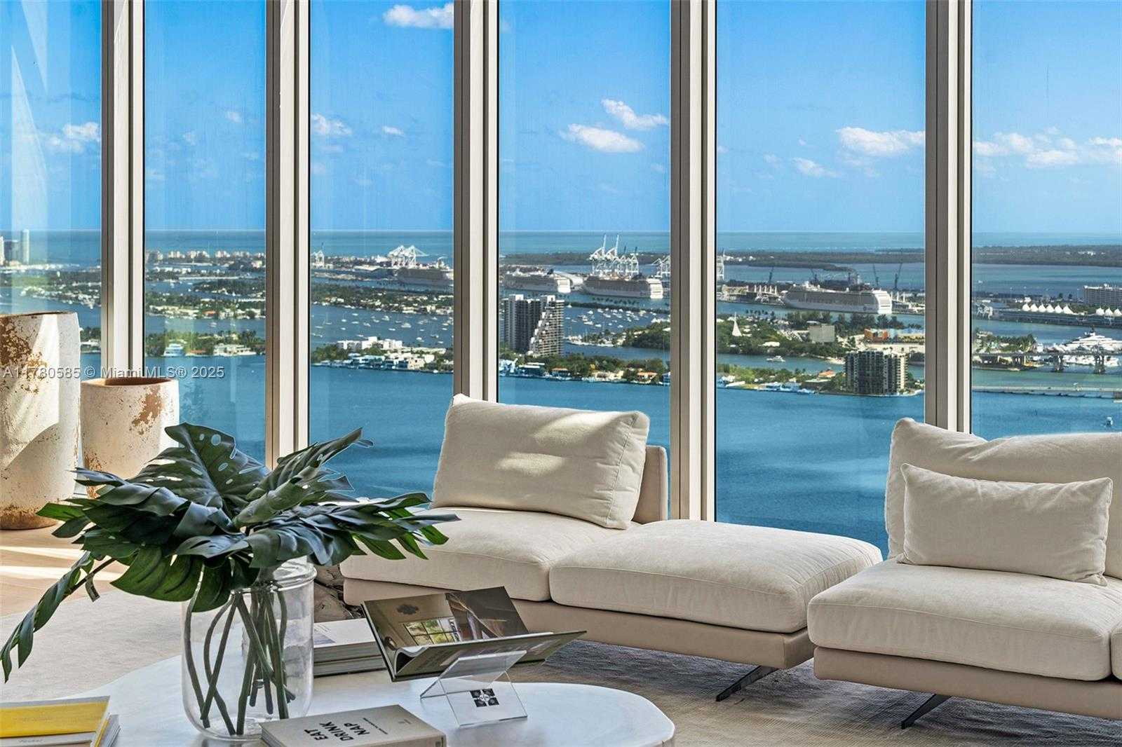 Small Image of 2900 NORTH EAST 7TH AVE #5102, Miami Number 5