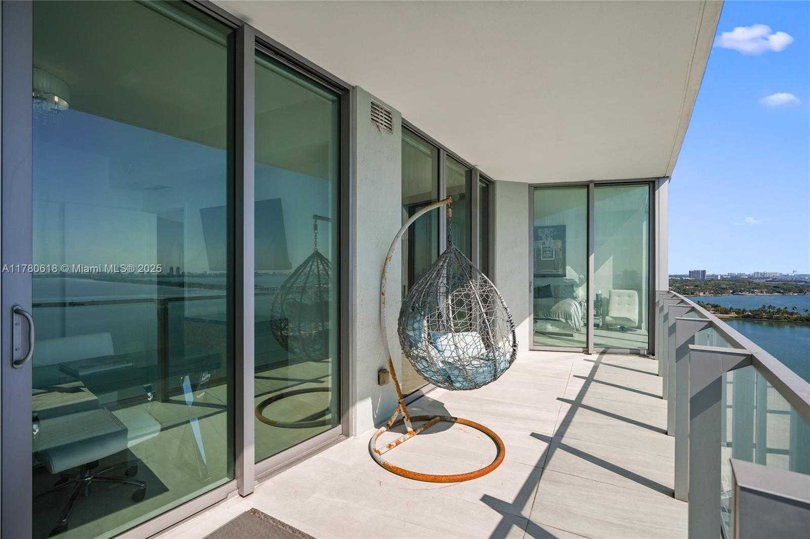 Small Image of 2900 NE 7th Ave, Miami, FL 33137, USA Number 41