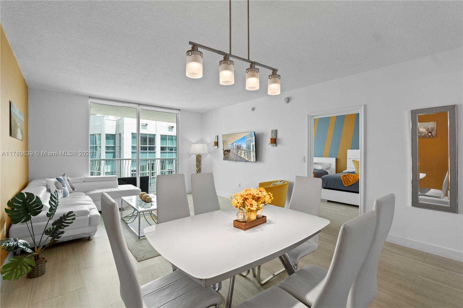 Small Image of 1200 BRICKELL BAY DR #PH 4218, Miami Number 11