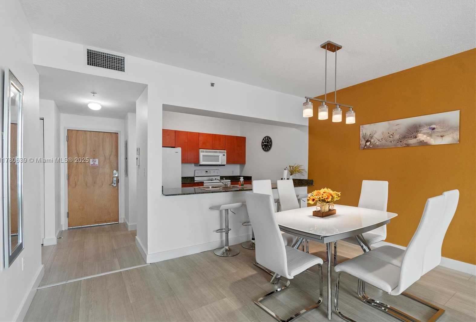 Small Image of 1200 BRICKELL BAY DR #PH 4218, Miami Number 13