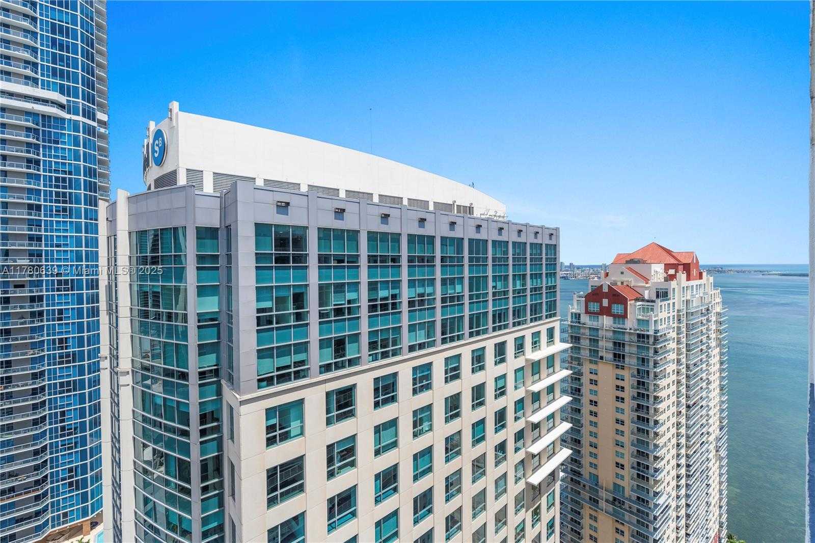 Small Image of 1200 BRICKELL BAY DR #PH 4218, Miami Number 3