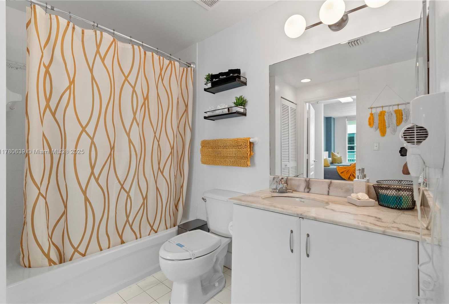 Small Image of 1200 BRICKELL BAY DR #PH 4218, Miami Number 32