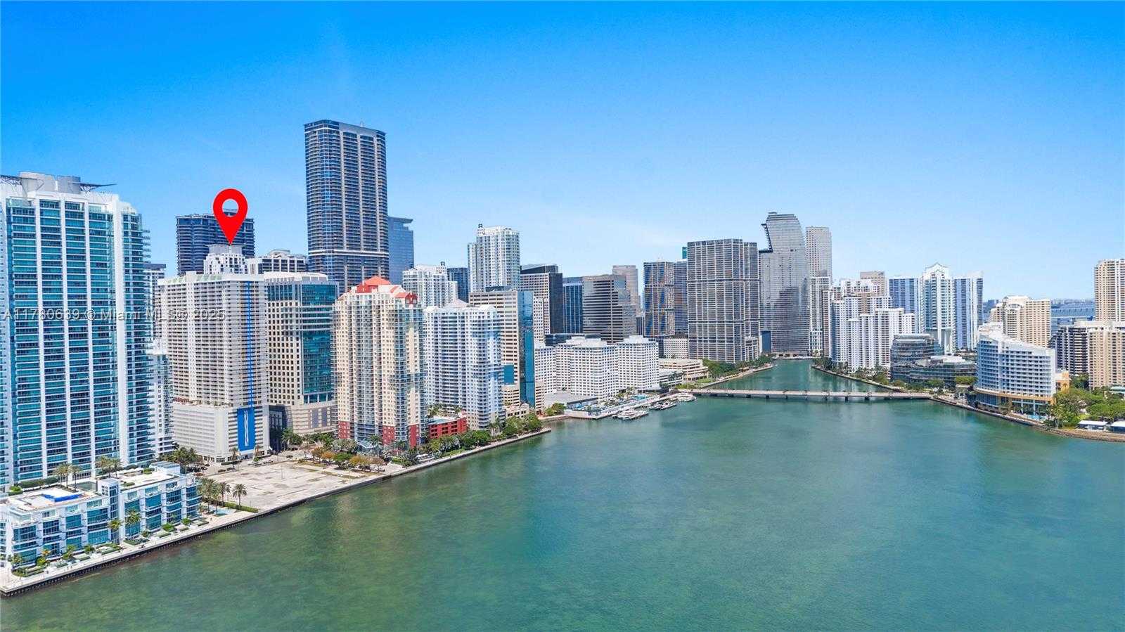Small Image of 1200 BRICKELL BAY DR #PH 4218, Miami Number 41