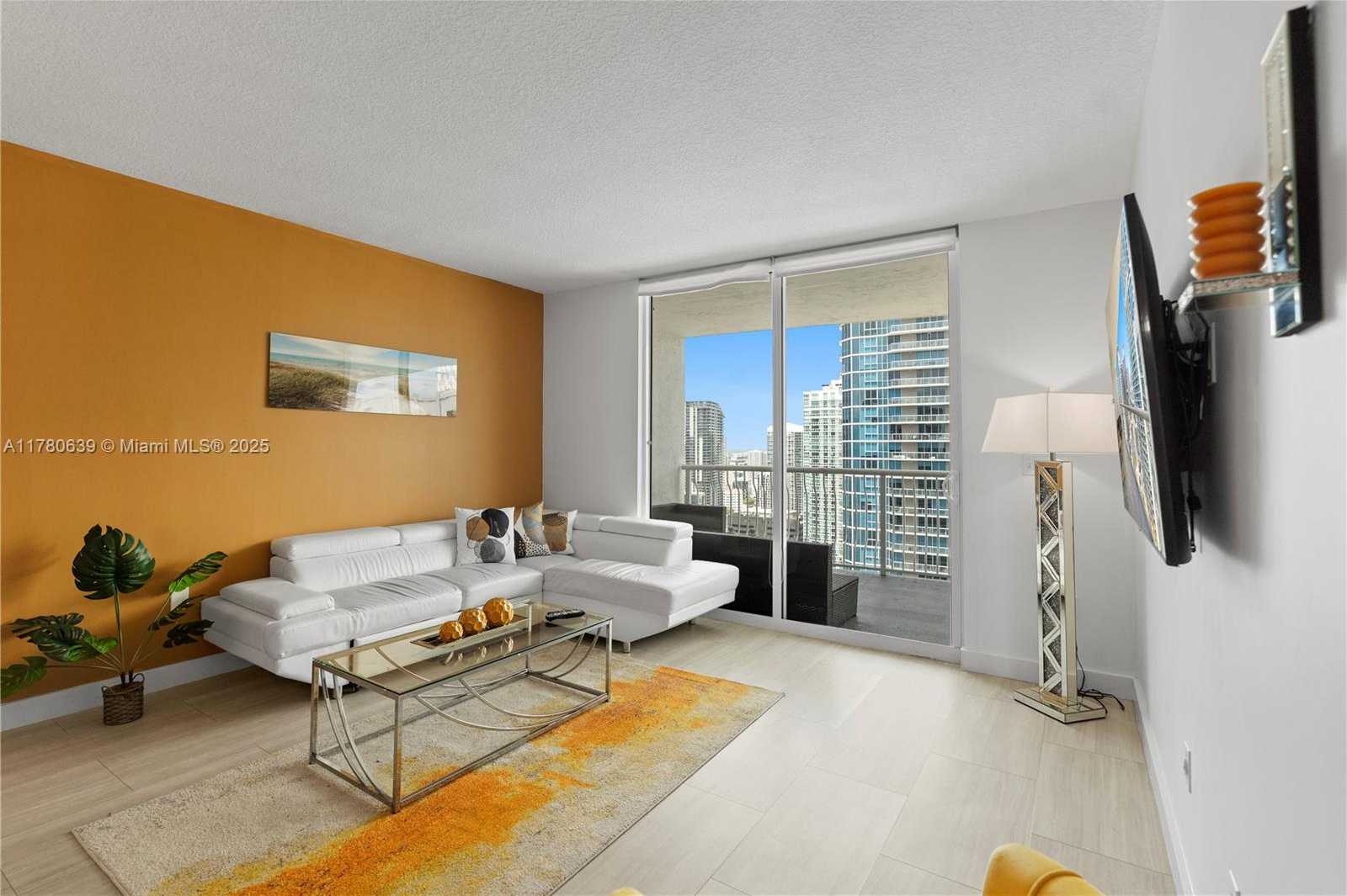 Small Image of 1200 BRICKELL BAY DR #PH 4218, Miami Number 7