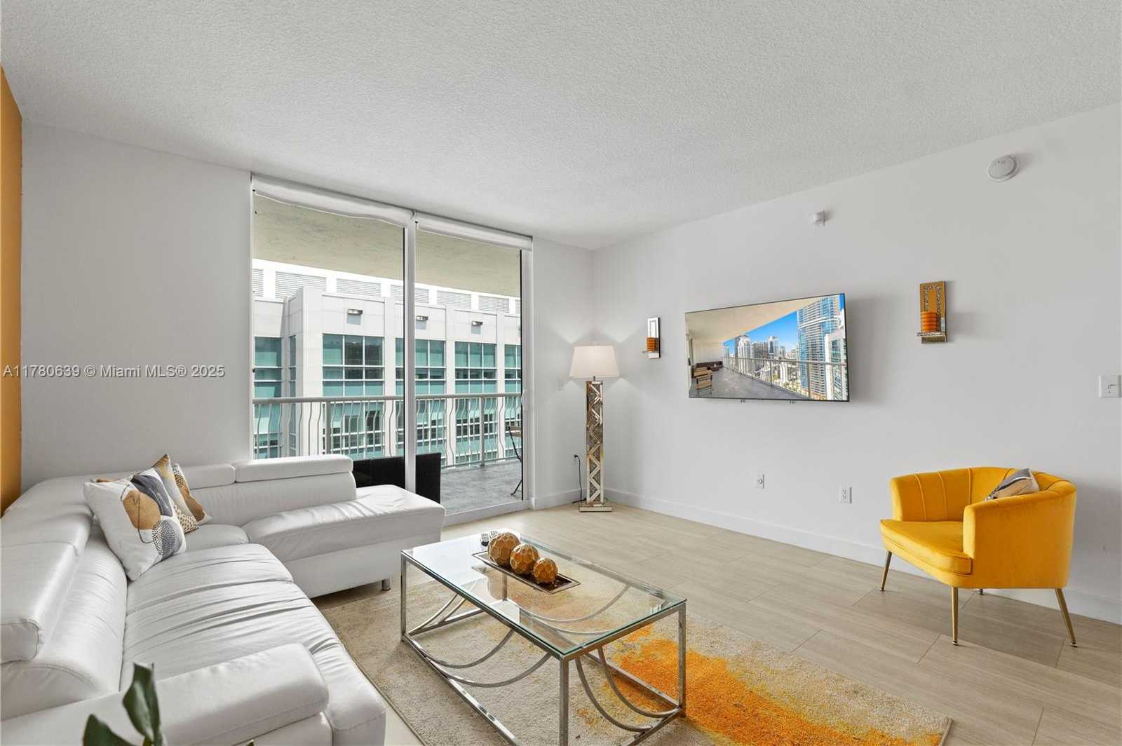 Small Image of 1200 BRICKELL BAY DR #PH 4218, Miami Number 9